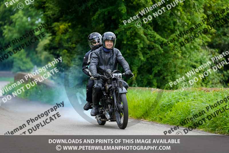 Vintage motorcycle club;eventdigitalimages;no limits trackdays;peter wileman photography;vintage motocycles;vmcc banbury run photographs